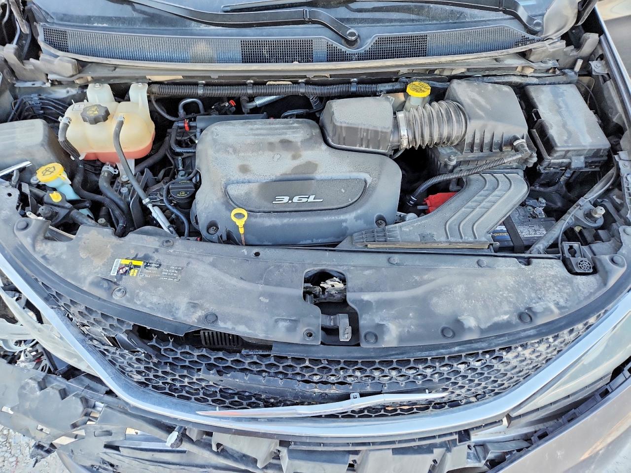 Chrysler Pacifica Touring L Plus