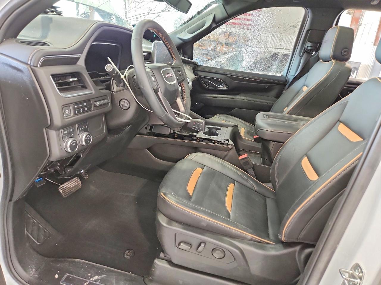 GMC Yukon K1500 At4