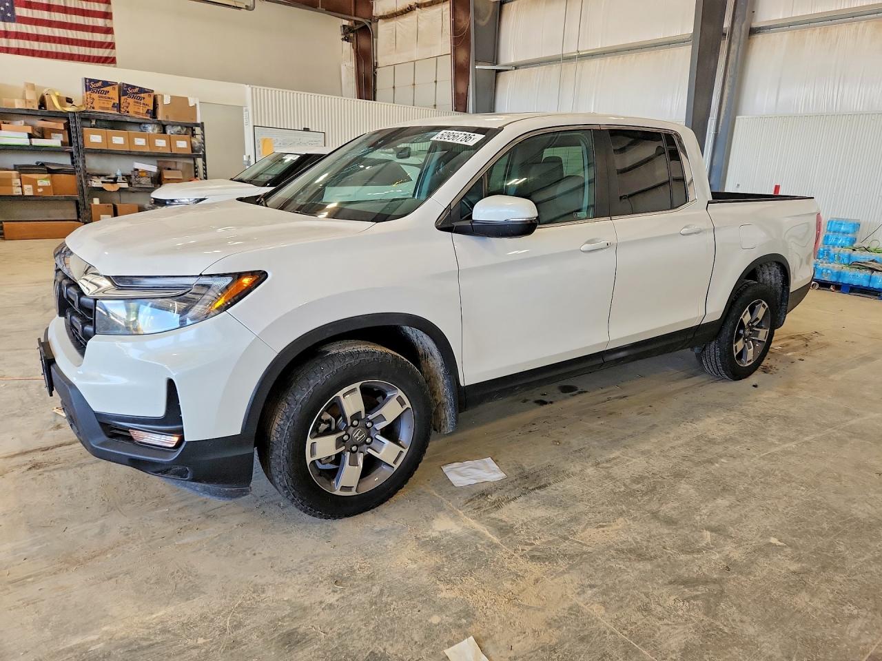 Salvage Honda Ridgeline Image