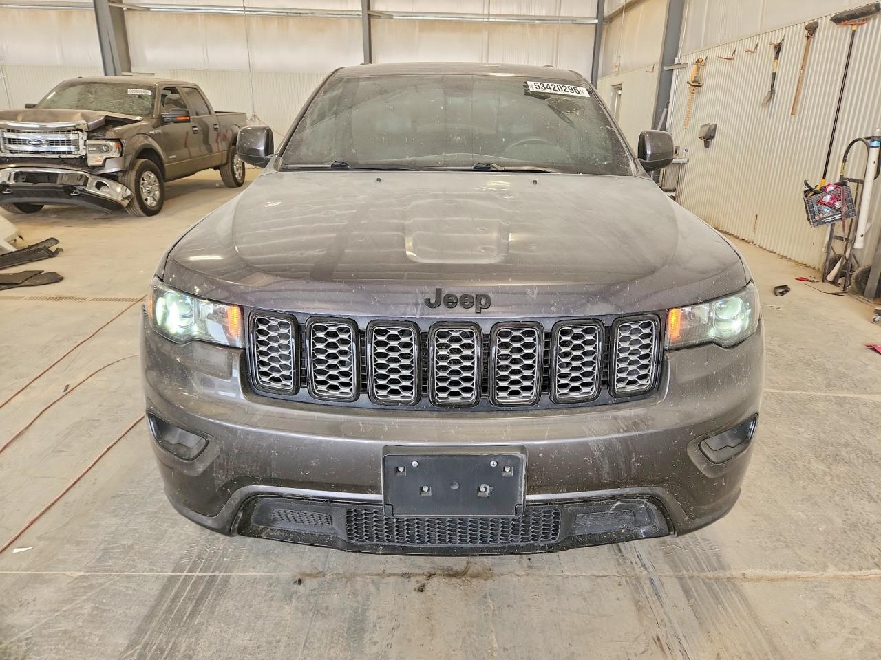 Jeep Cherokee Laredo