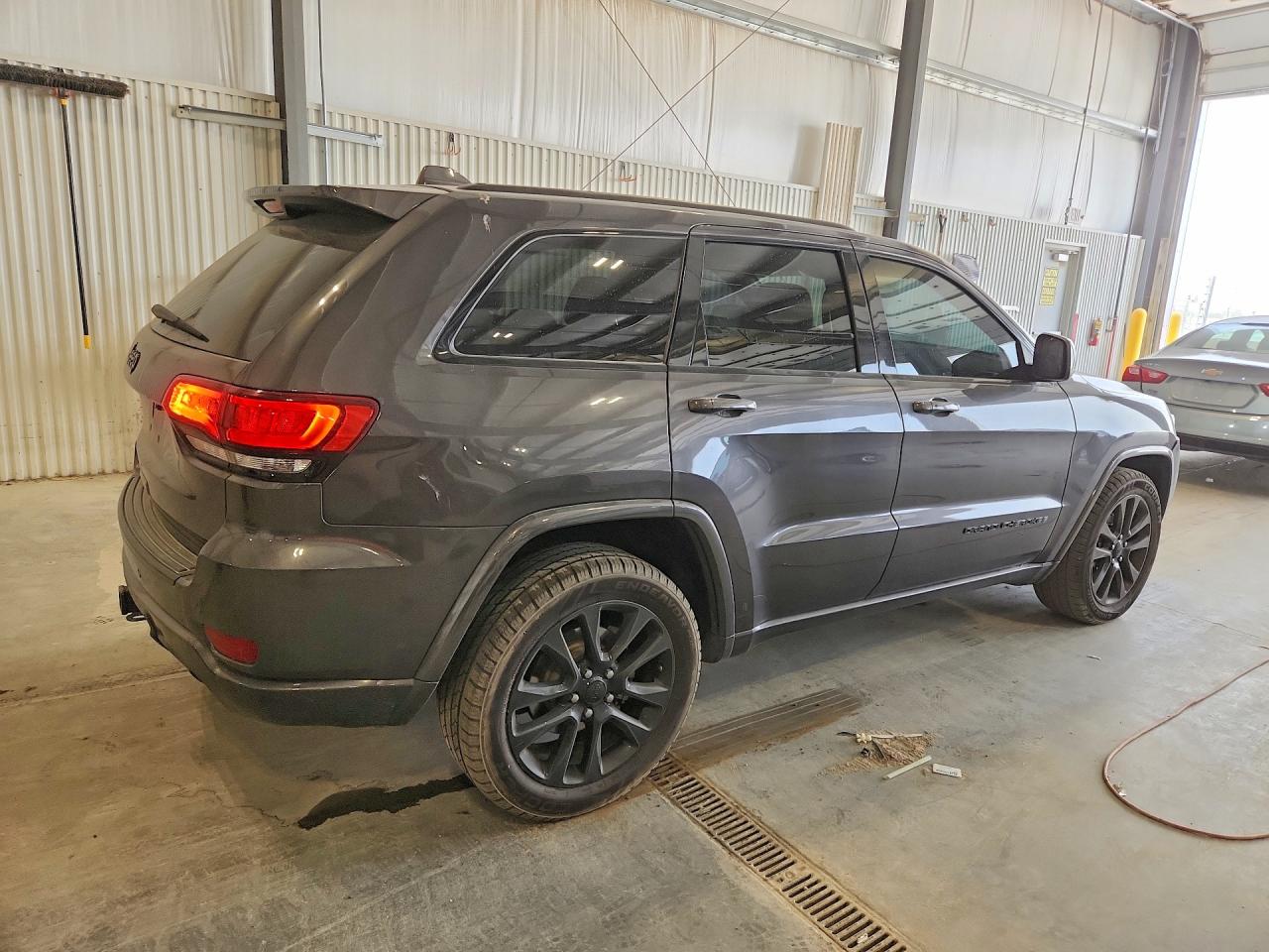 Jeep Cherokee Laredo