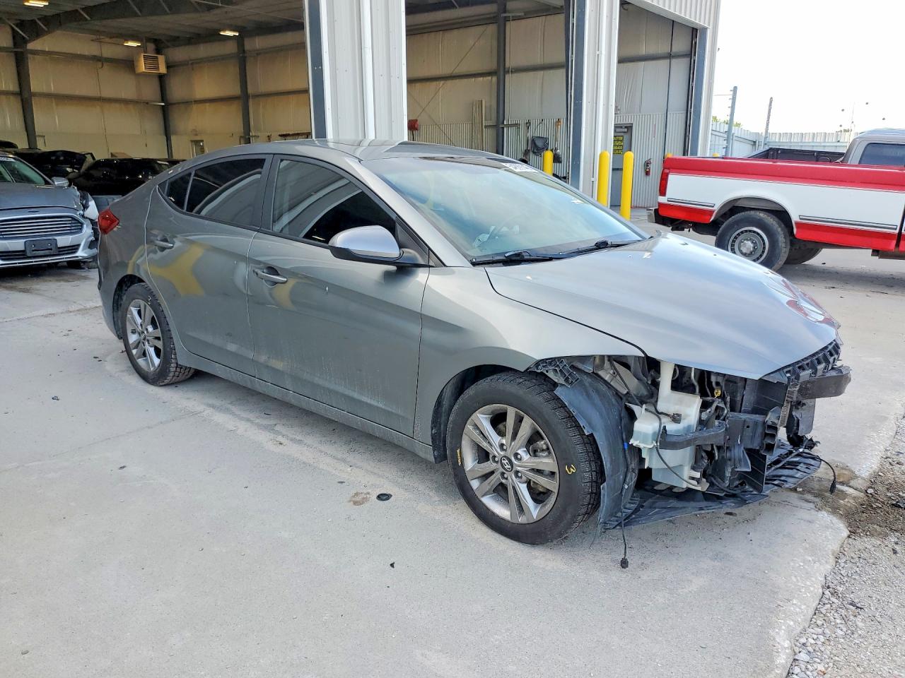 Hyundai ELANTRA Value Edition
