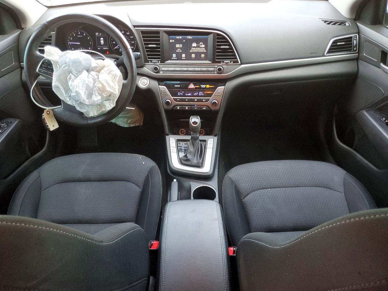 Hyundai ELANTRA Value Edition