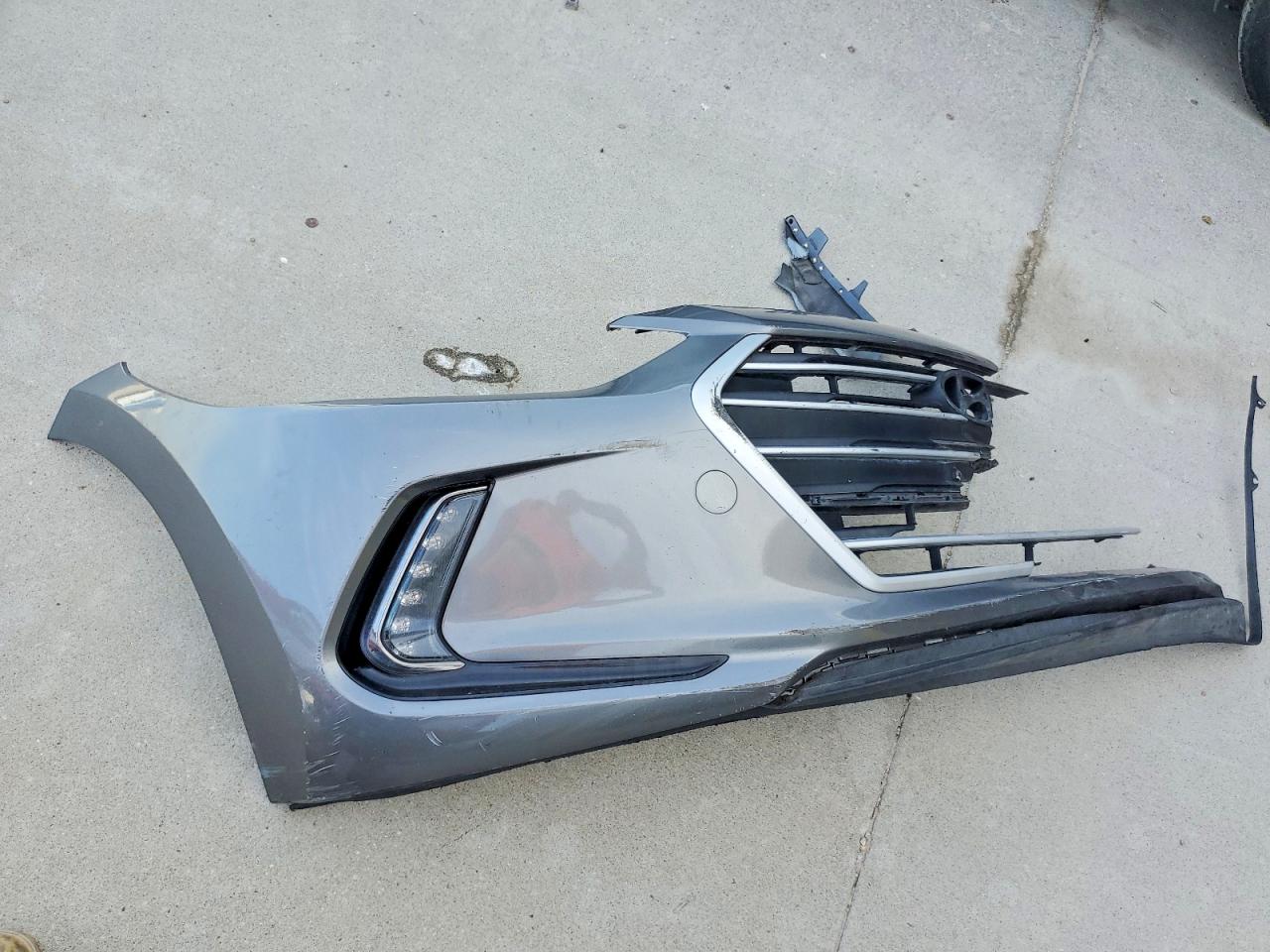 Hyundai ELANTRA Value Edition
