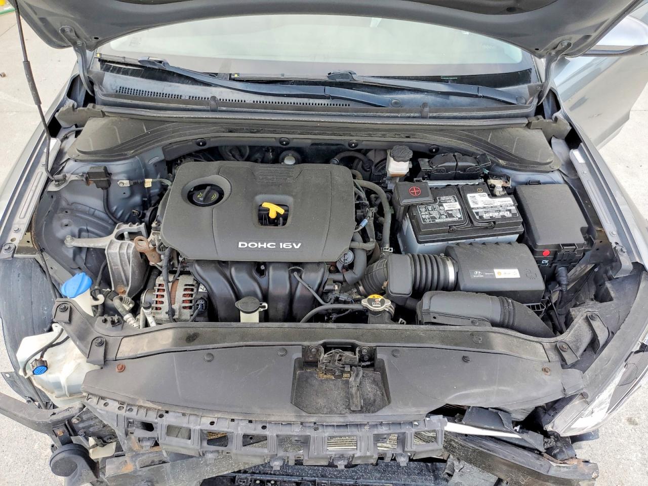 Hyundai ELANTRA Value Edition