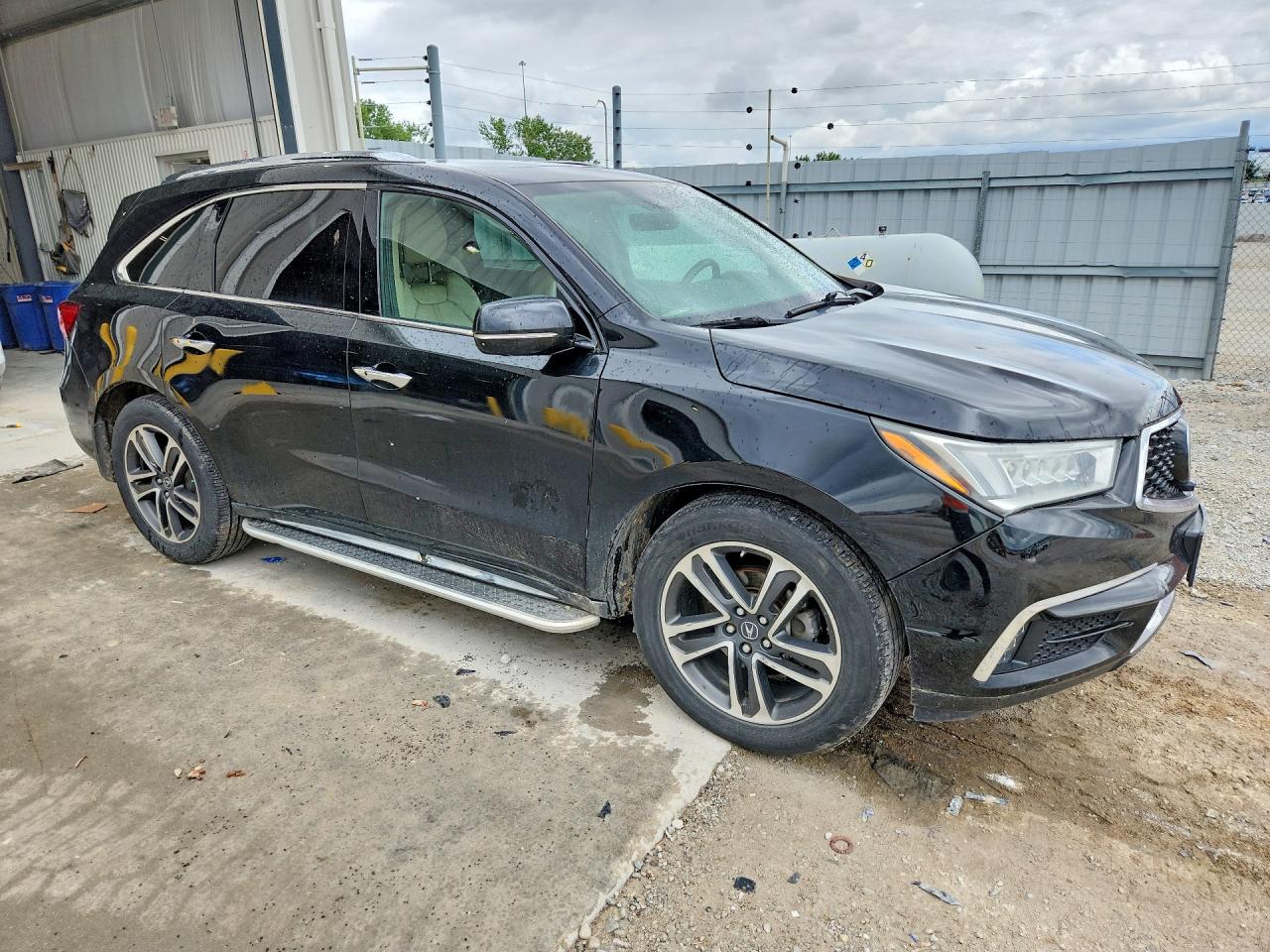 Acura MDX Advance
