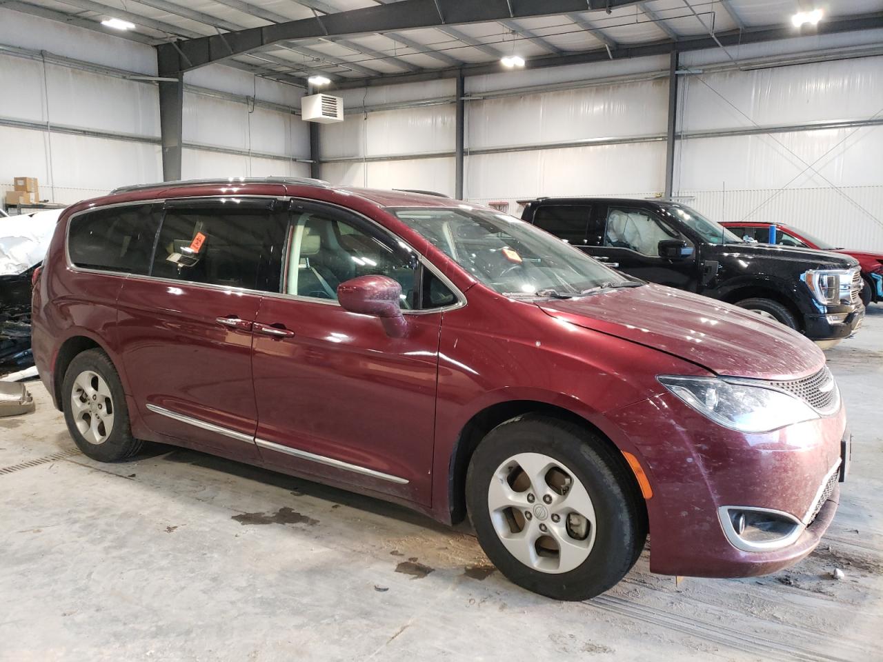 Chrysler Pacifica Touring L Plus