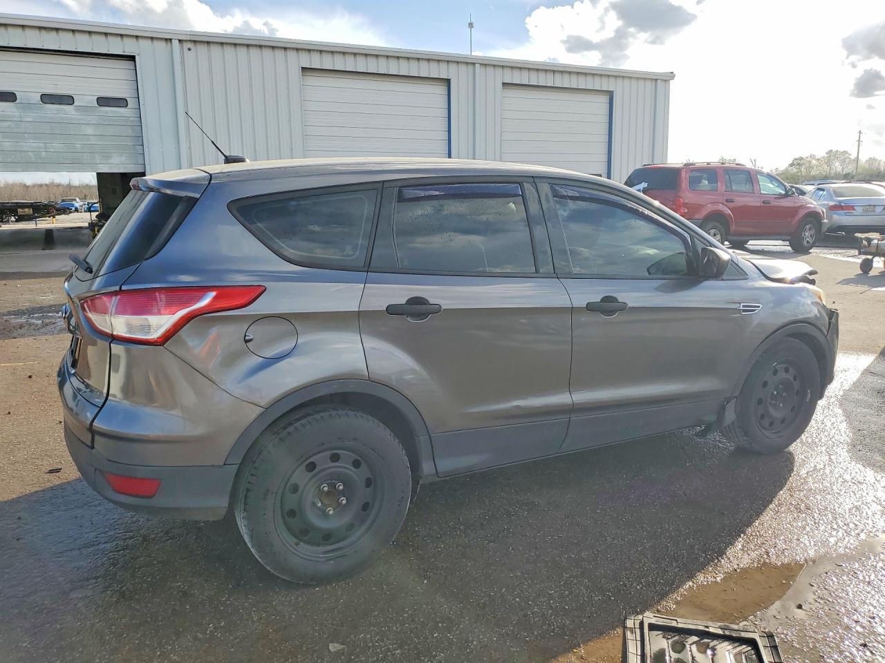 Ford Escape S
