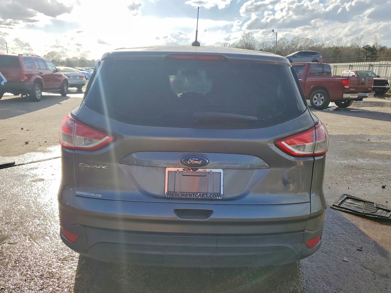 Ford Escape S