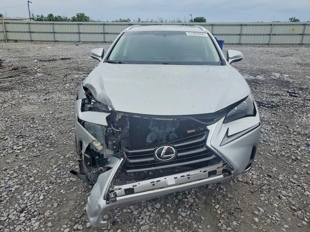 Lexus NX 200t