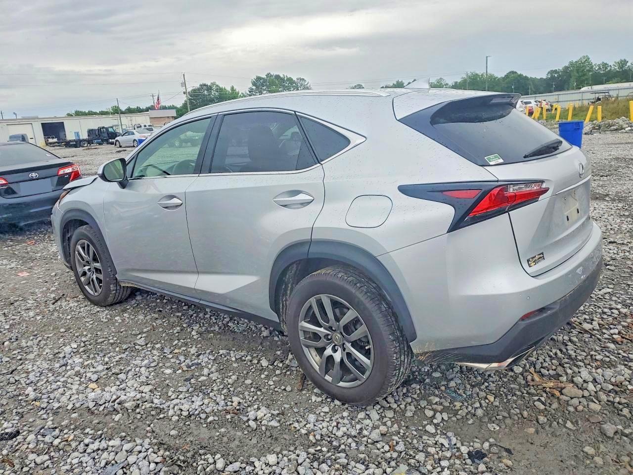 Lexus NX 200t