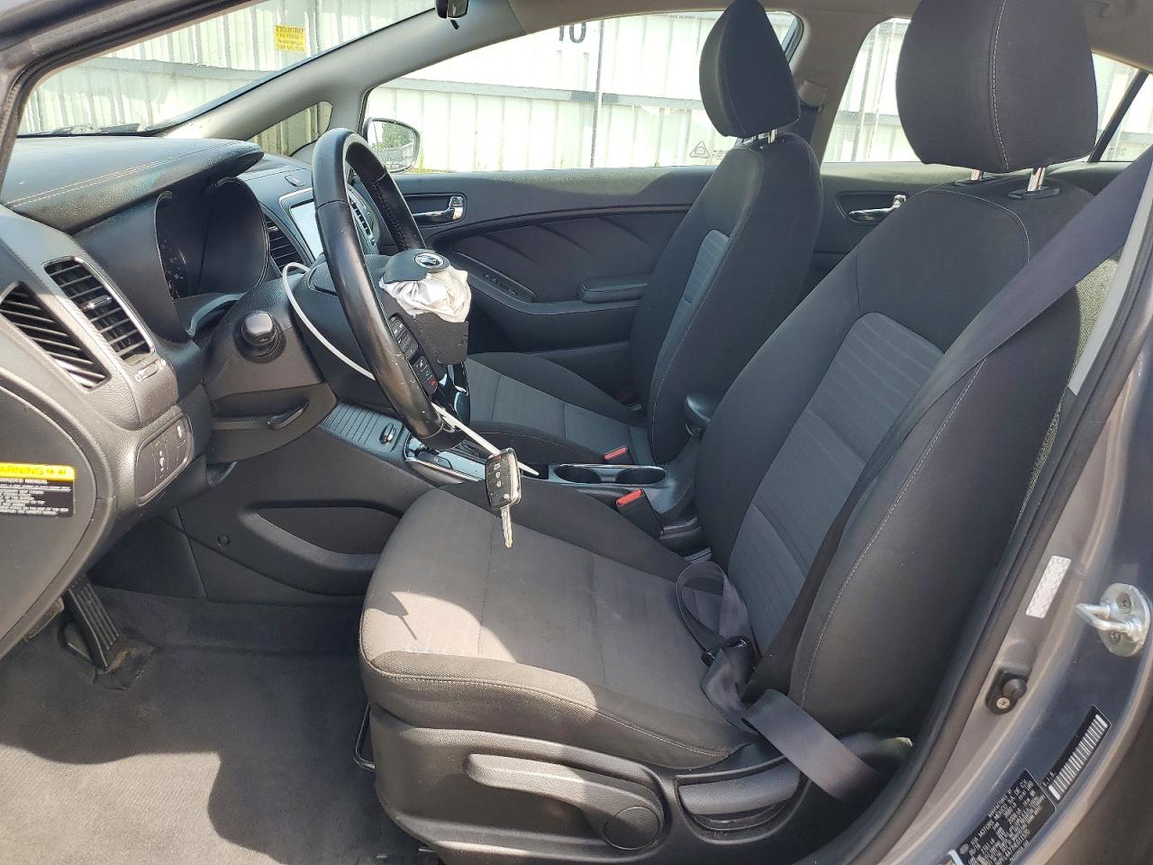 Kia Forte S