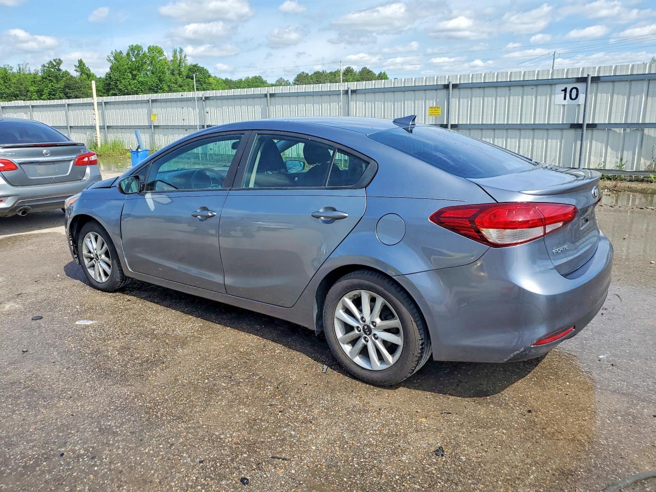 Kia Forte S