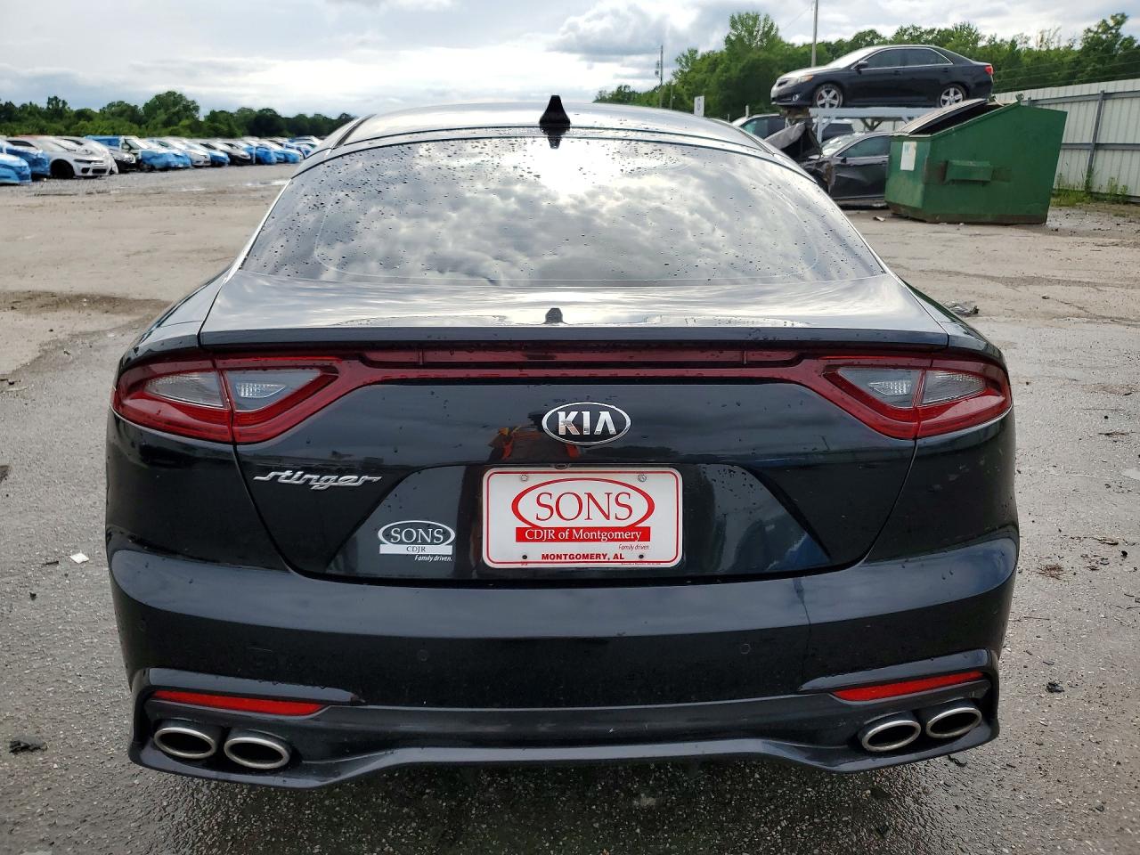 Kia Stinger Base