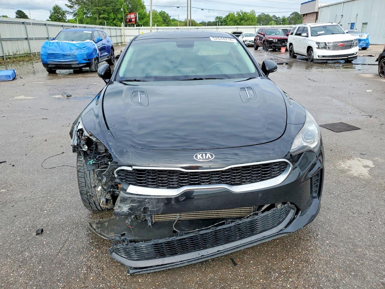 Kia Stinger Base
