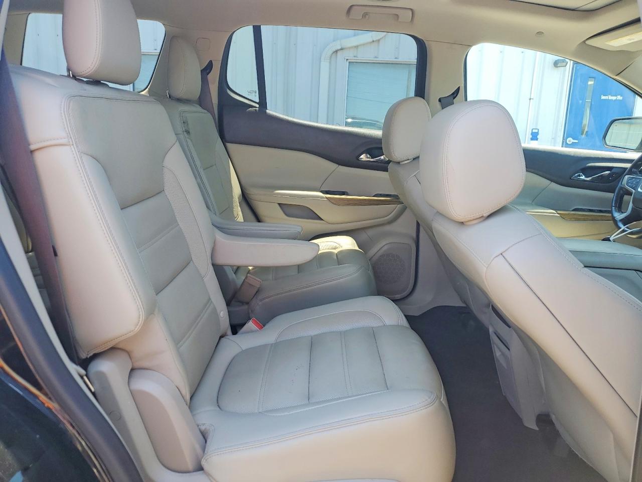 GMC Acadia Denali