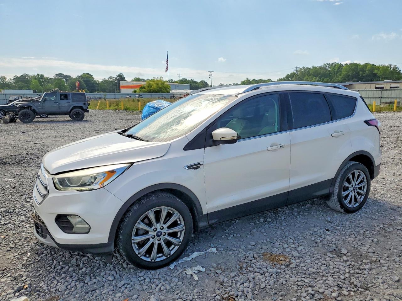 Salvage Ford Escape Image