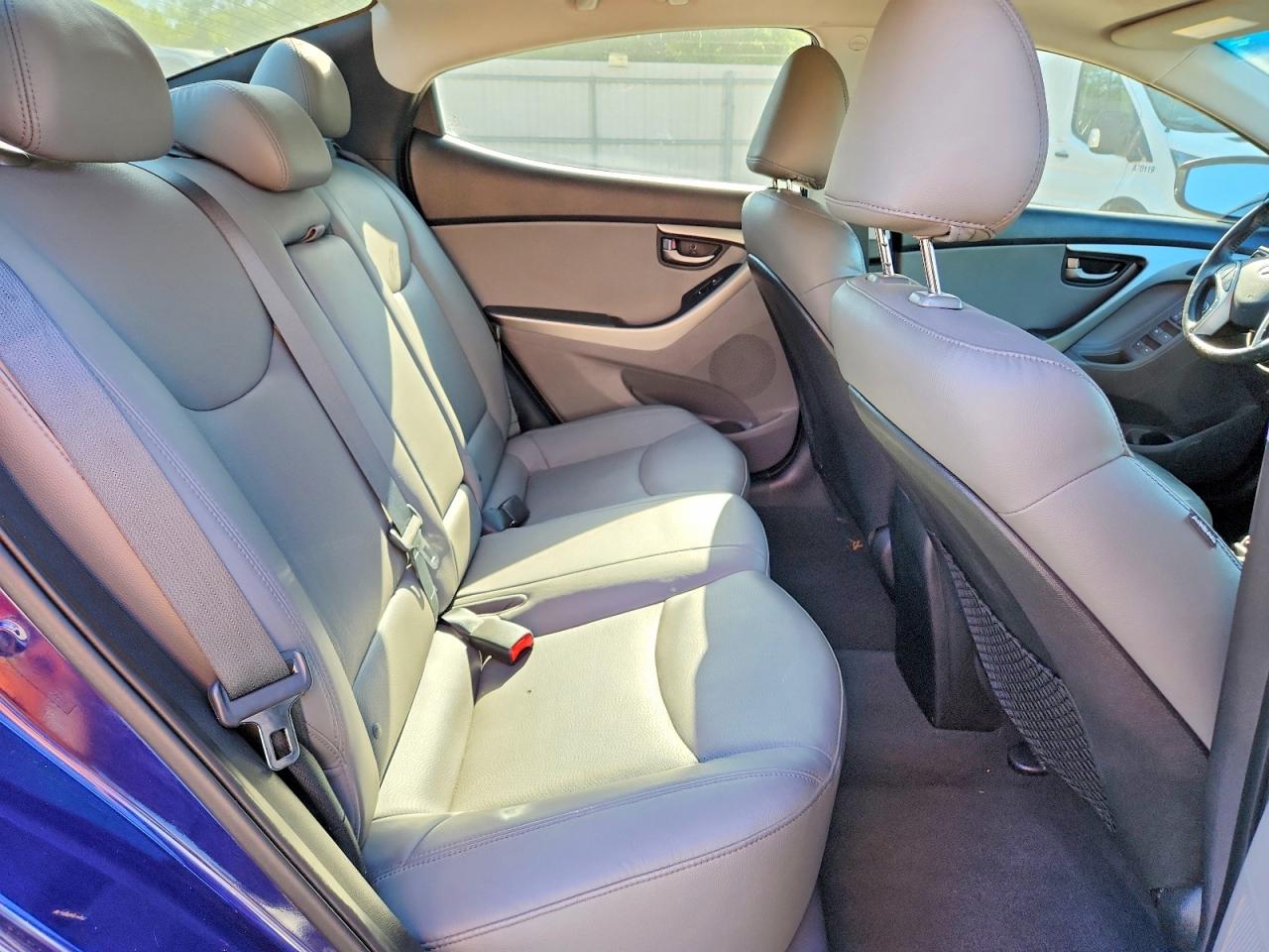 Hyundai ELANTRA Limited