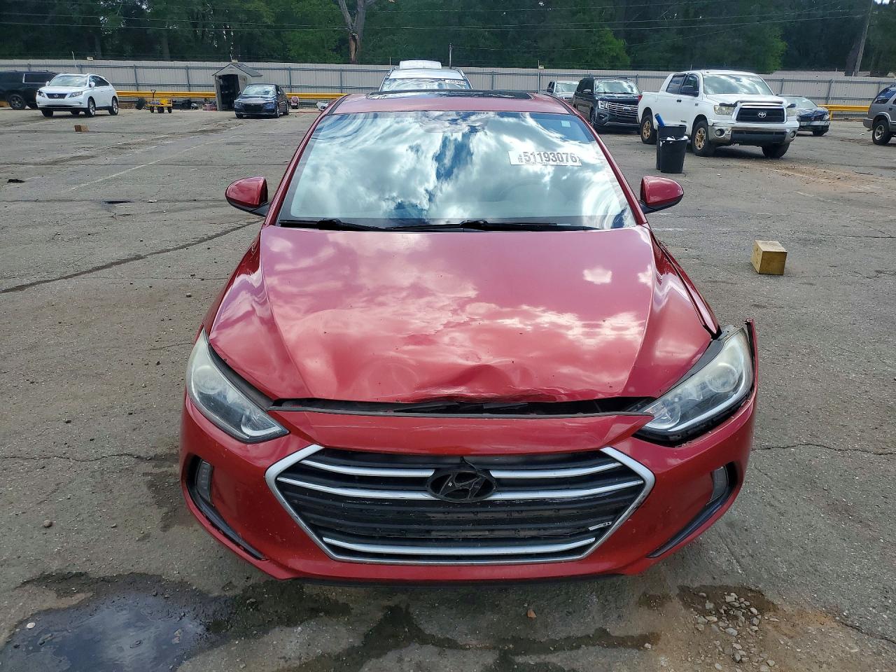 Hyundai ELANTRA Value Edition