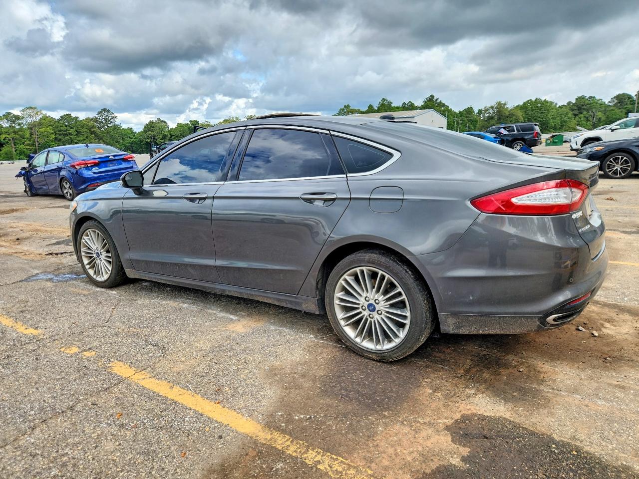 Ford Fusion Se
