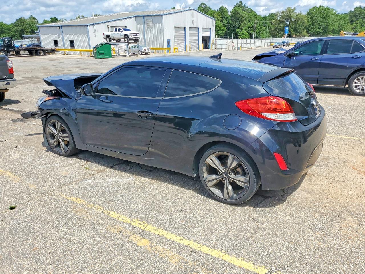 Hyundai VELOSTER Value Edition