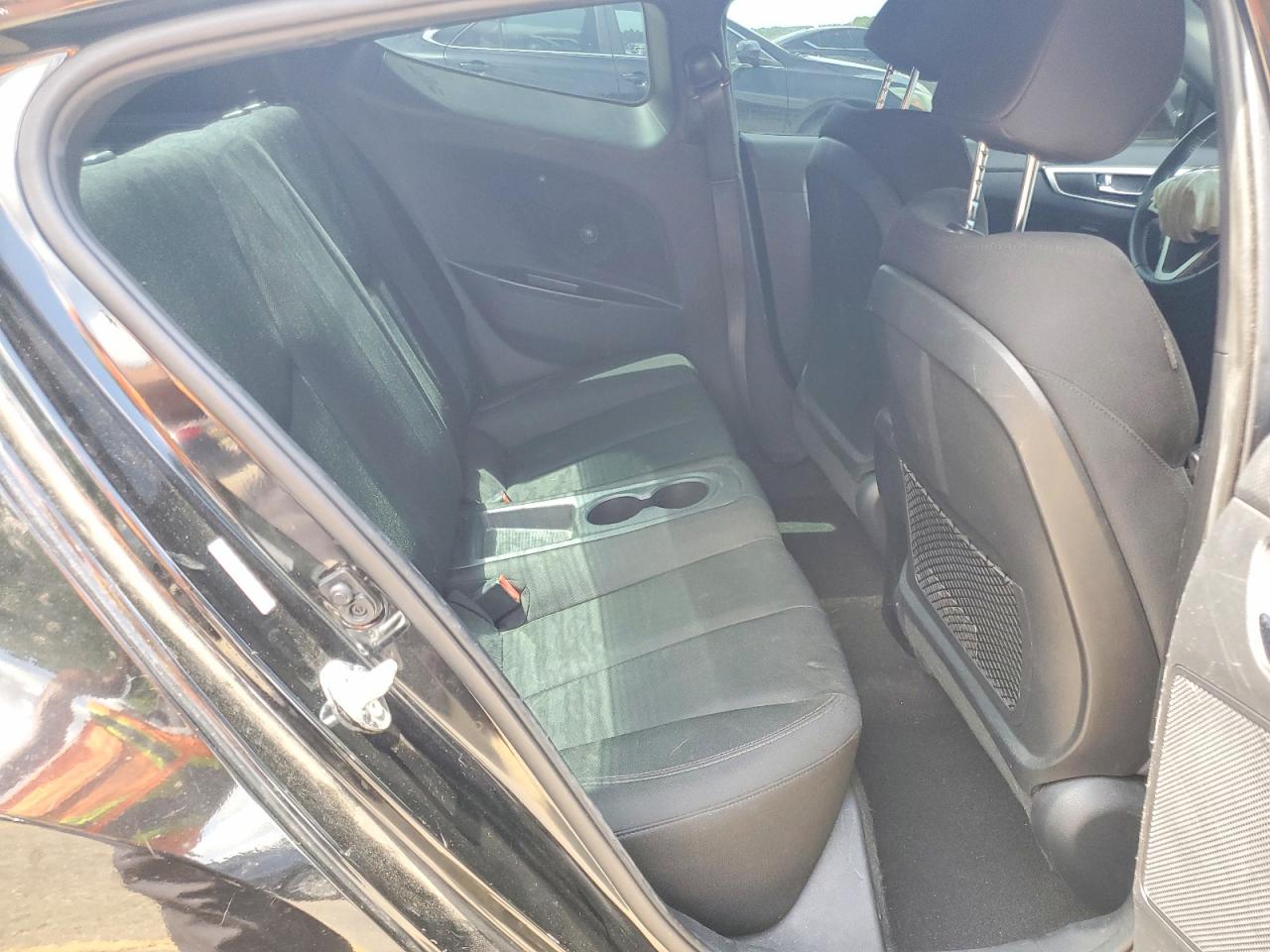 Hyundai VELOSTER Value Edition