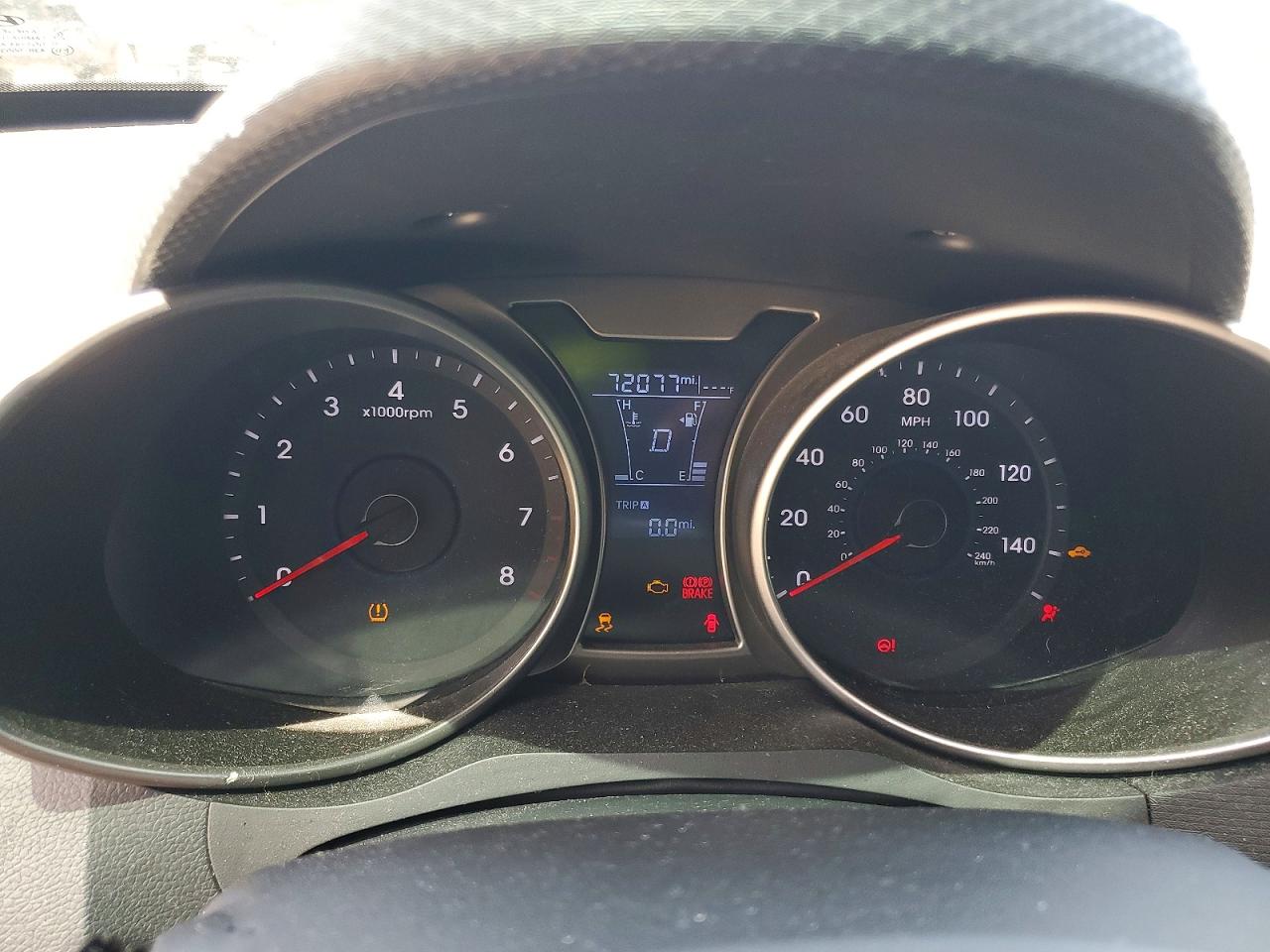 Hyundai VELOSTER Value Edition