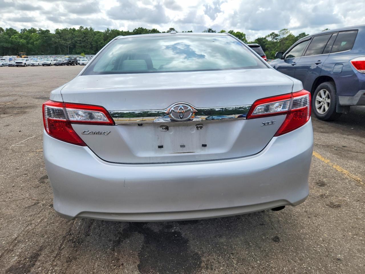 Toyota Camry Xle