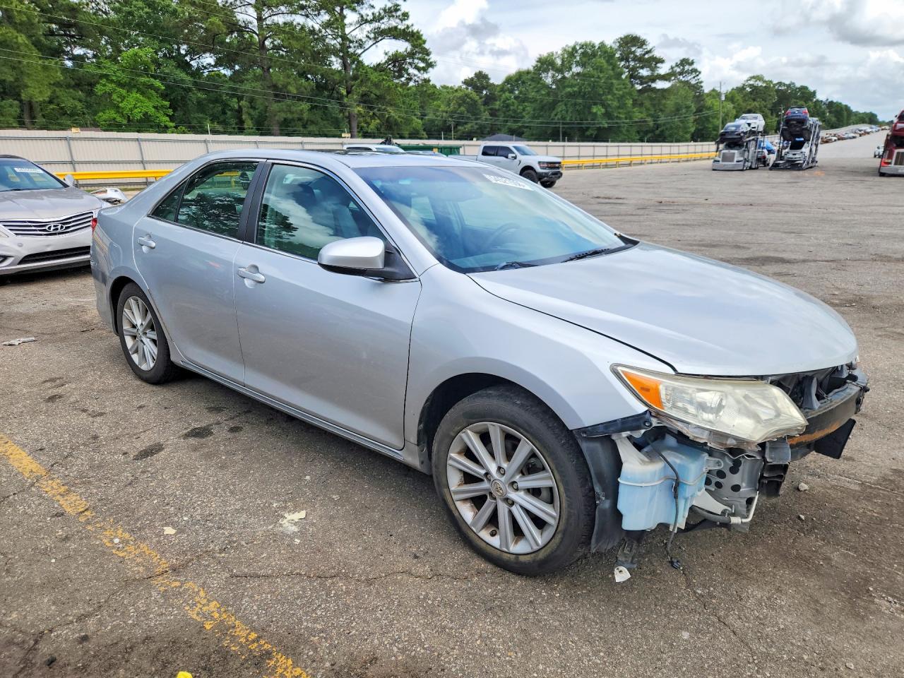 Toyota Camry Xle