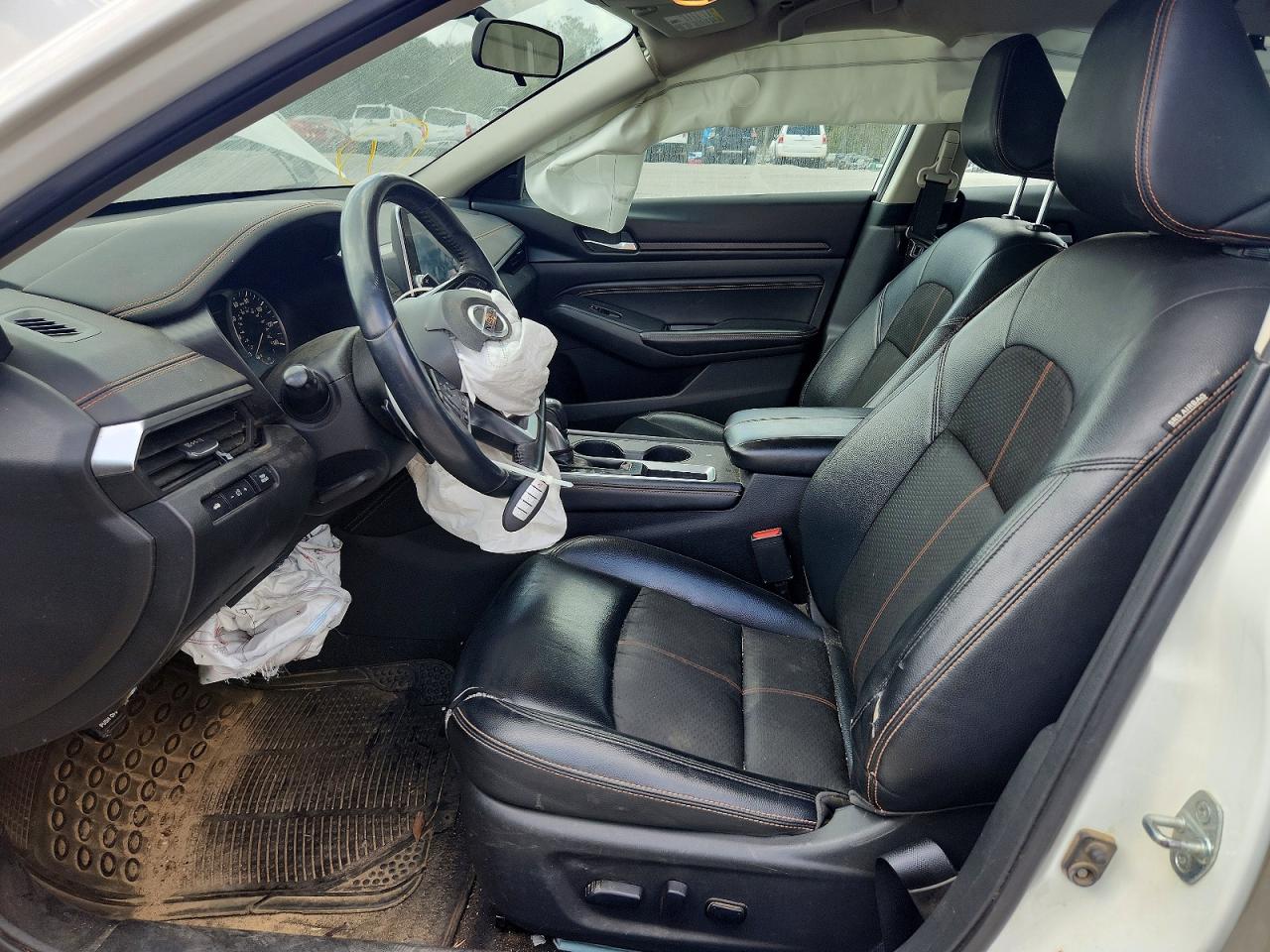 Nissan Altima Sr