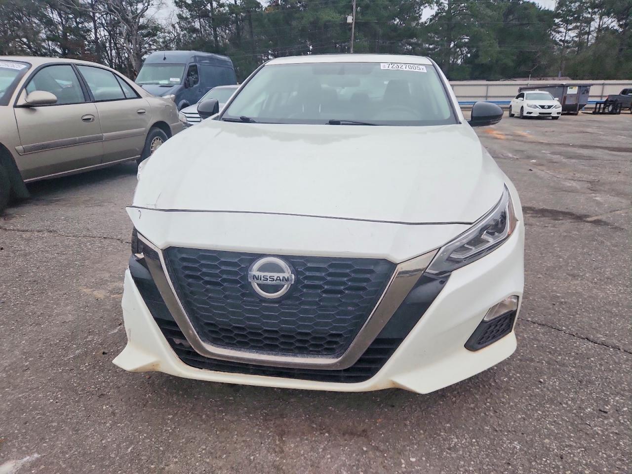 Nissan Altima Sr