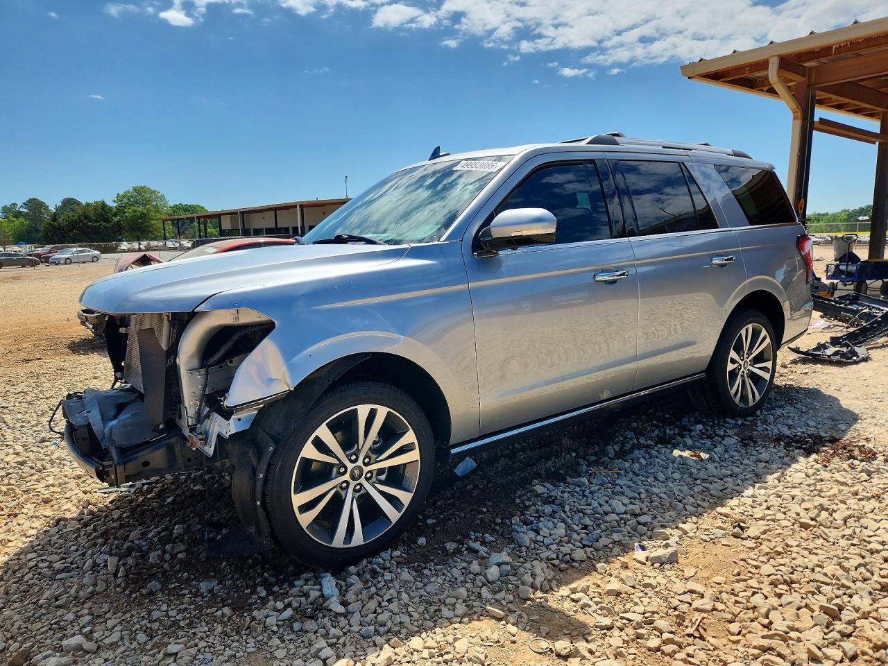 Salvage Ford Expedition Image
