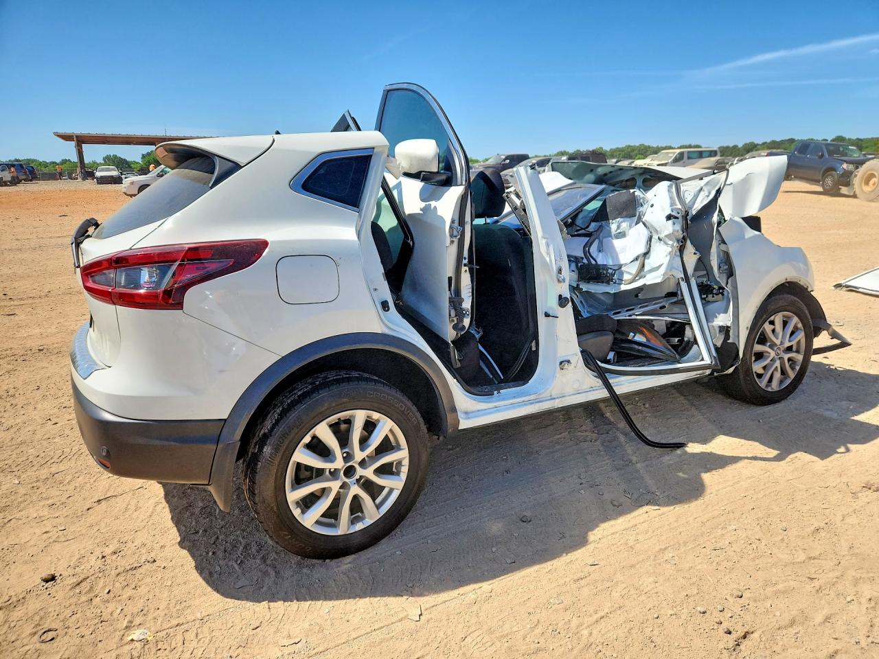 Nissan Rogue S