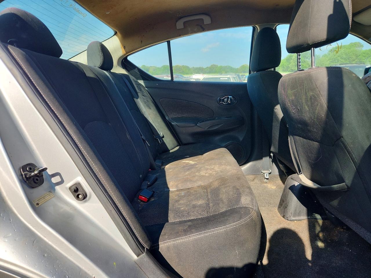 Nissan Versa 1.6 Sv
