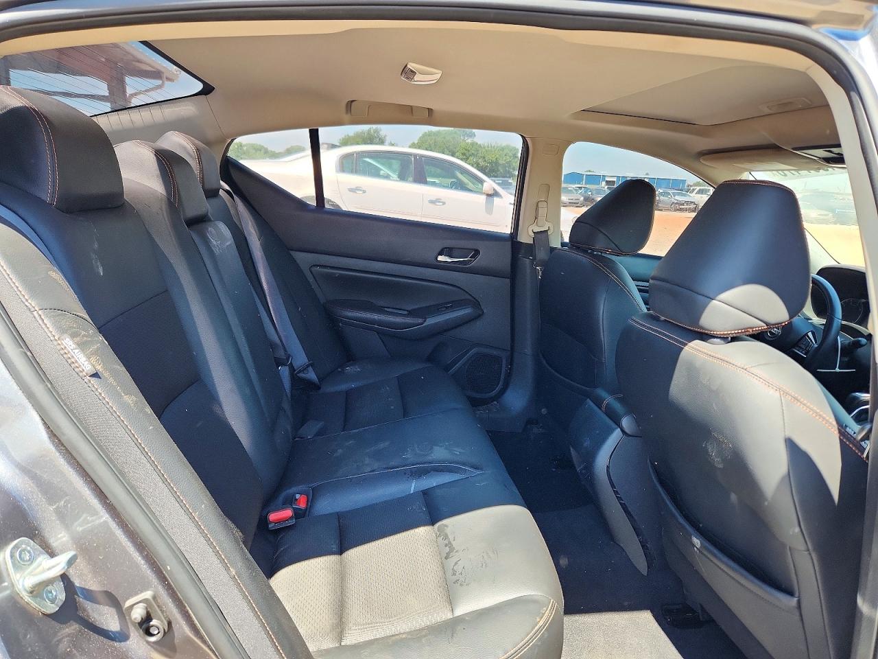 Nissan Altima Sr