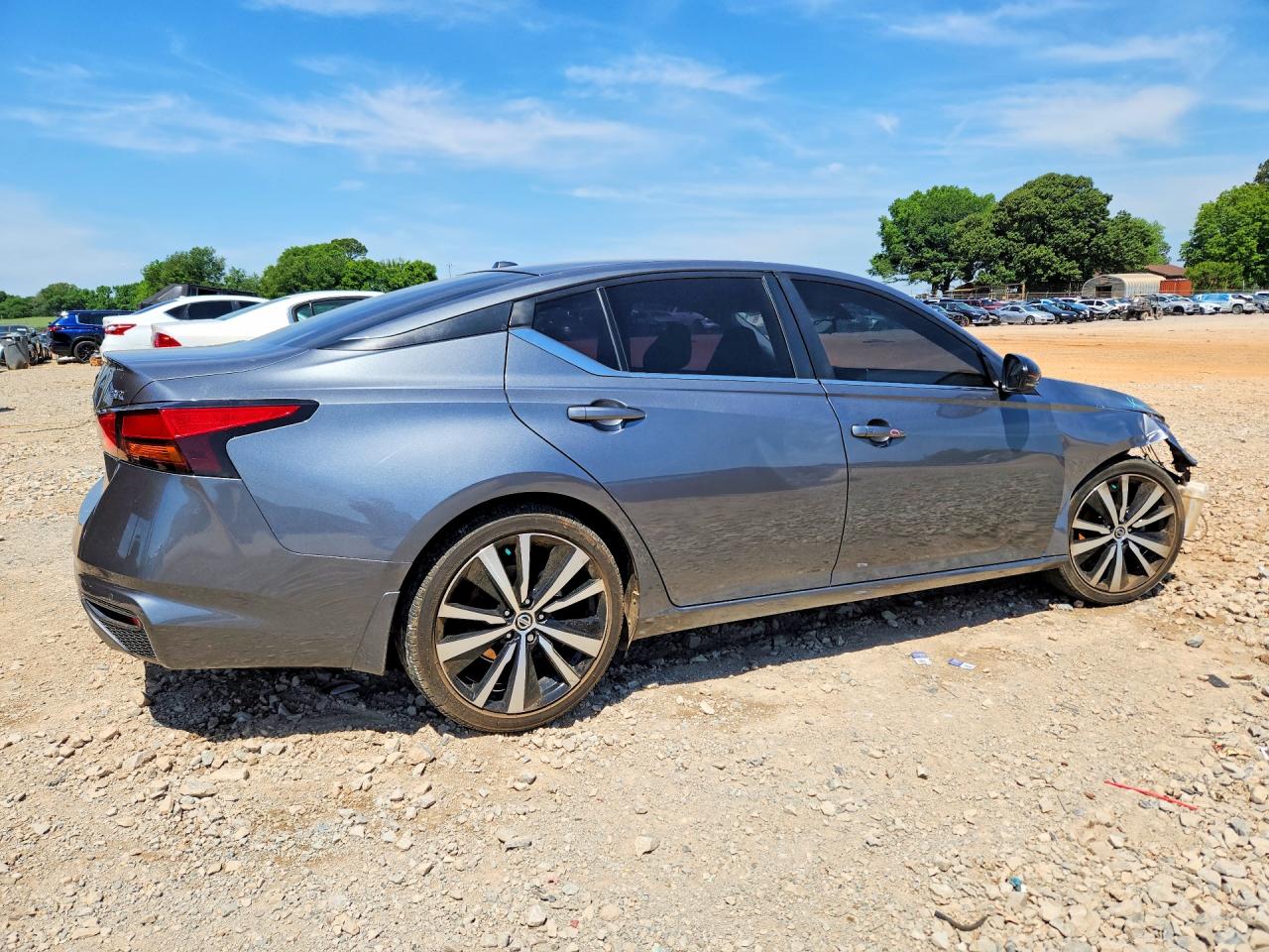 Nissan Altima Sr
