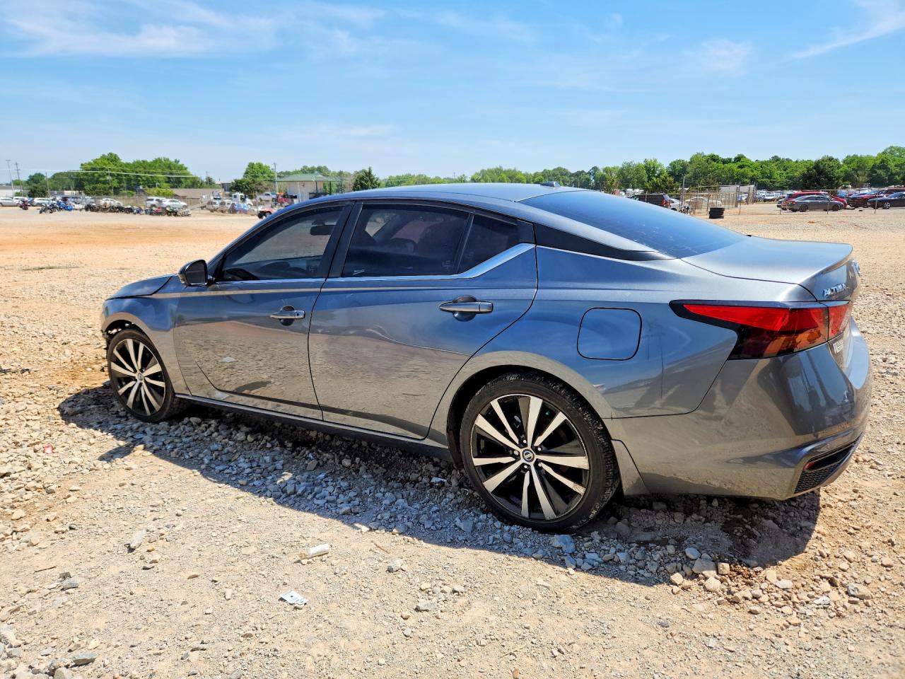 Nissan Altima Sr