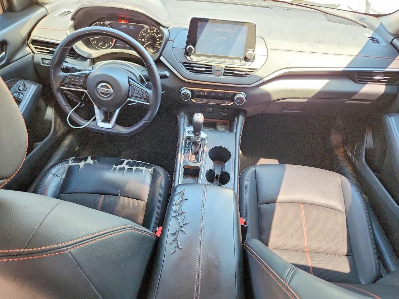 Nissan Altima Sr