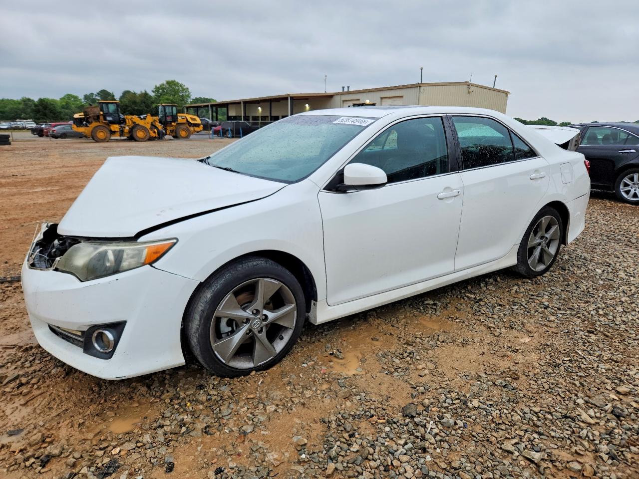 Salvage Toyota Camry Image