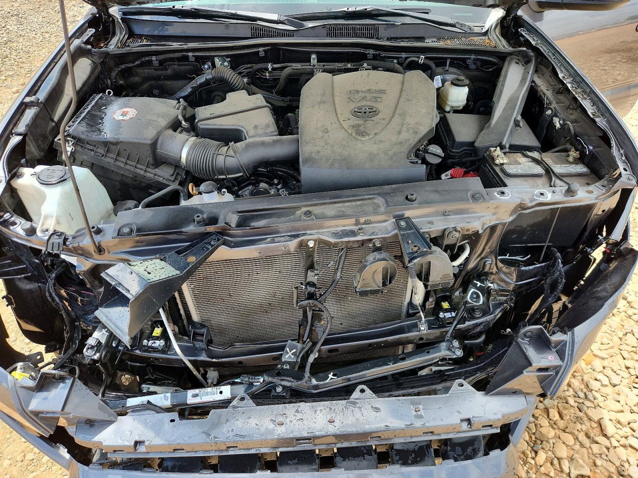 Toyota Tacoma Sr5 V6