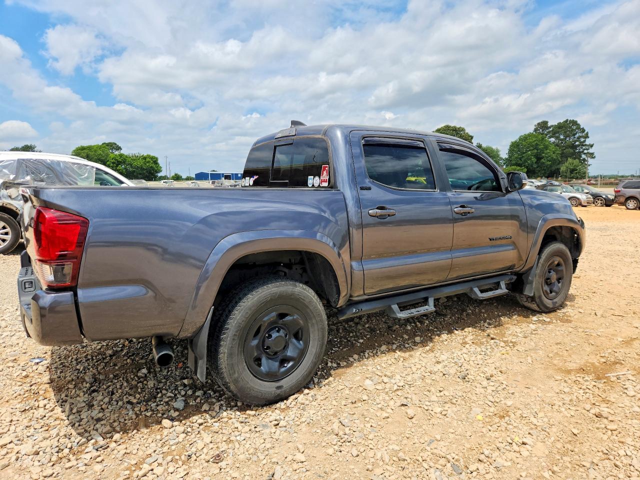 Toyota Tacoma Sr5 V6