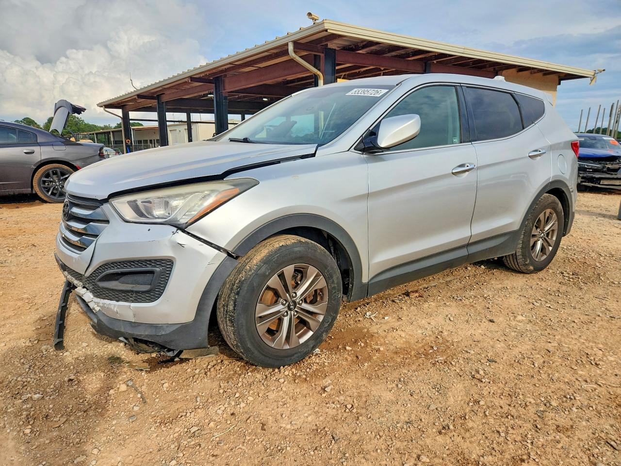 Salvage Hyundai SANTA FE Image