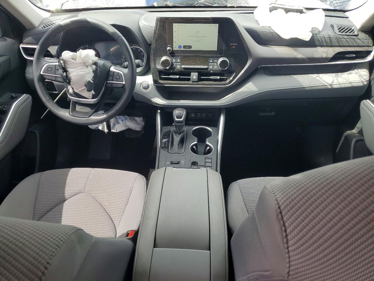 Toyota Highlander Le