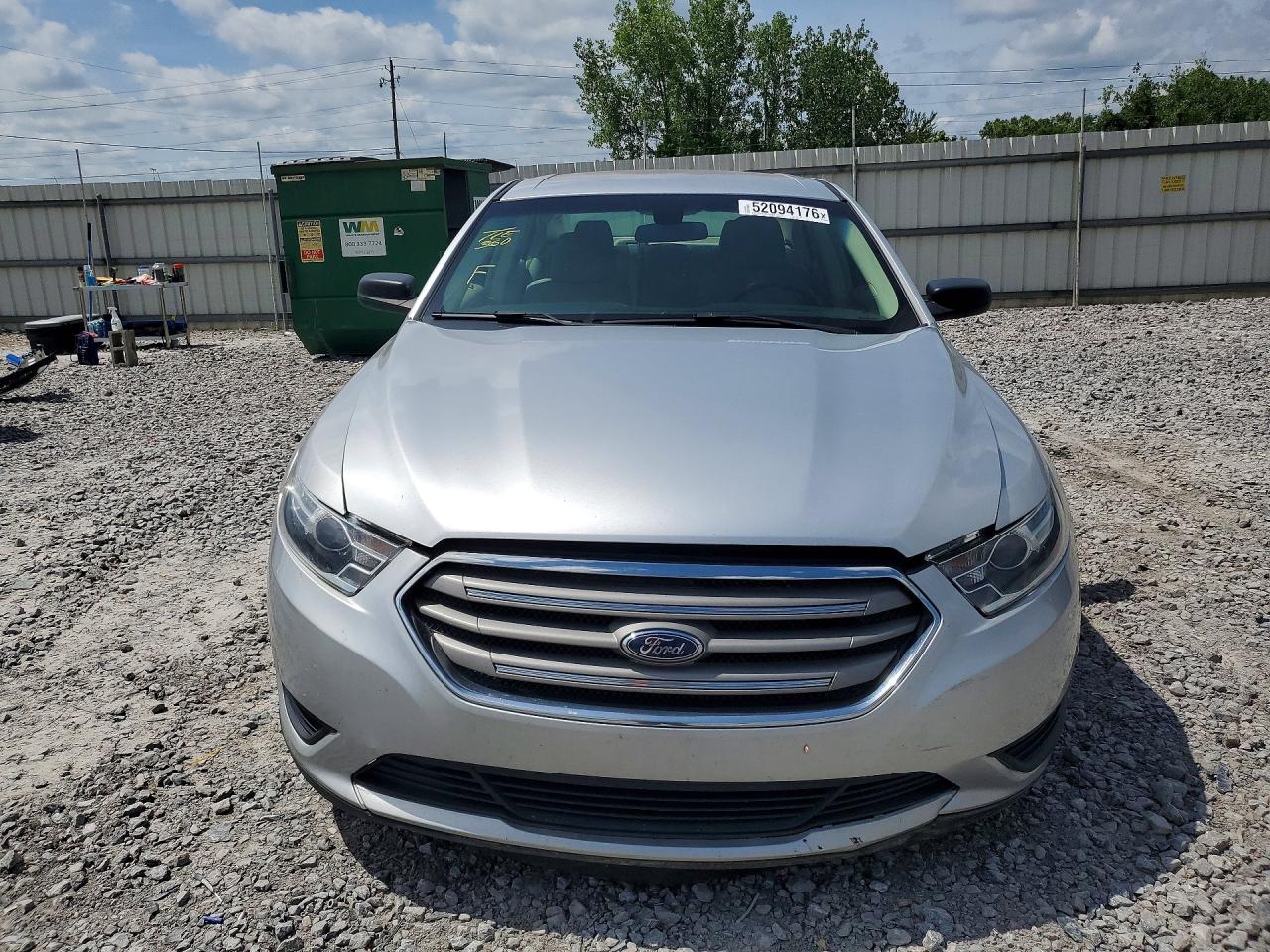 Ford Taurus Se