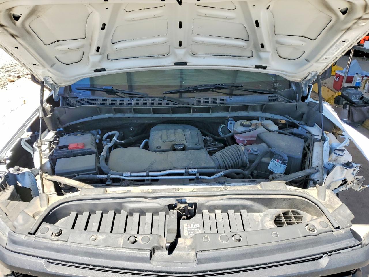 Chevrolet Silverado C1500