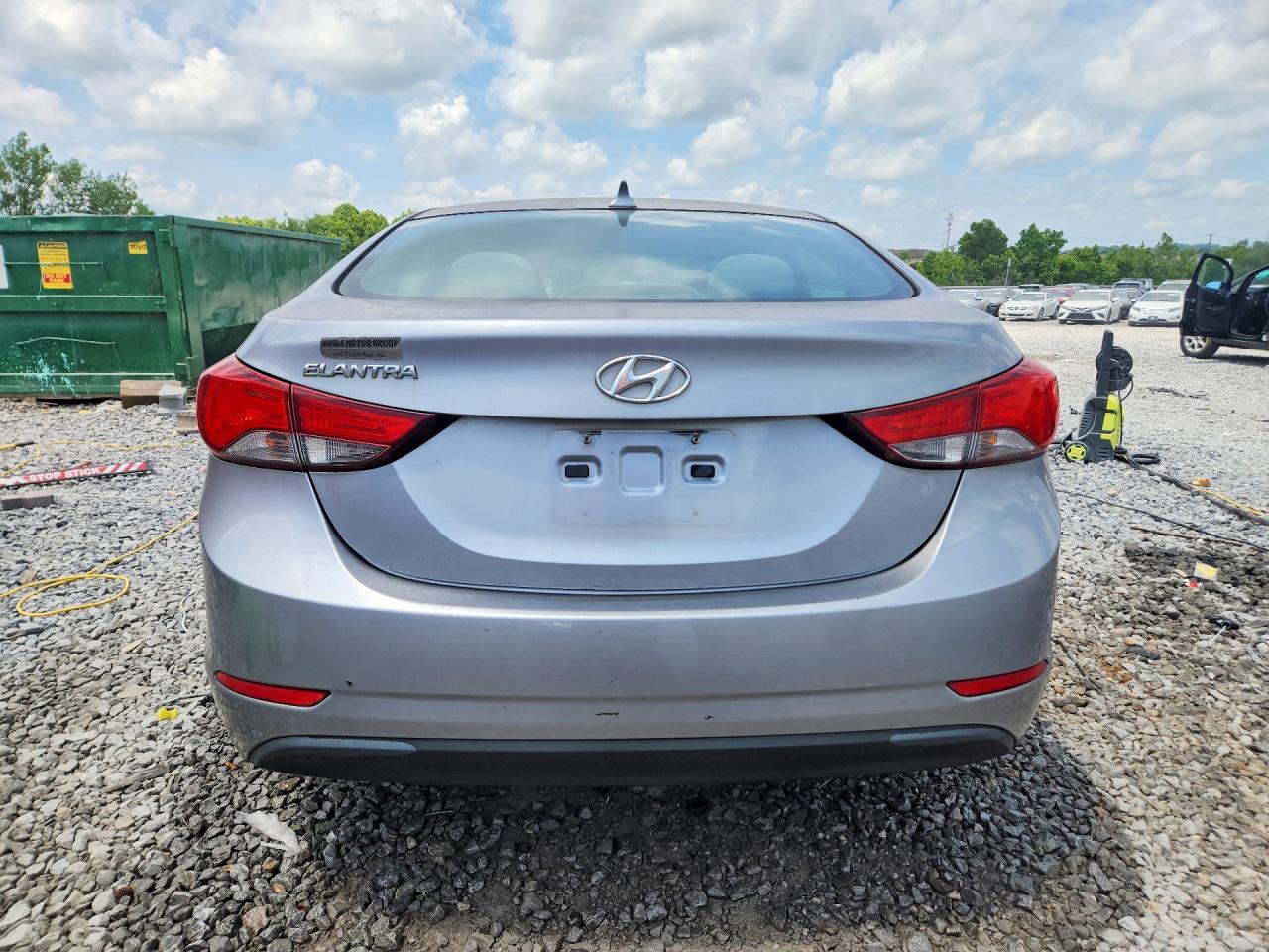 Hyundai ELANTRA Se