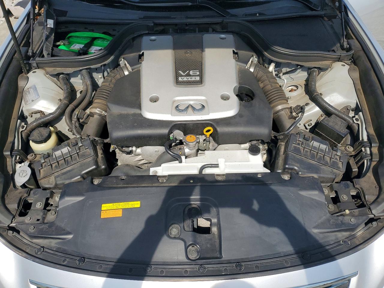 INFINITI G37 Base