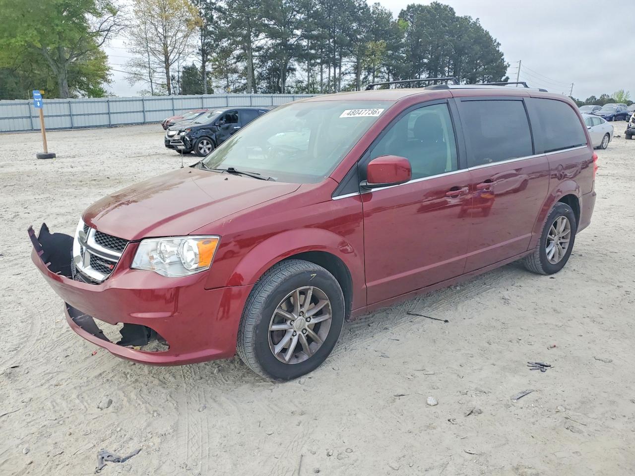 Salvage Dodge Caravan Image