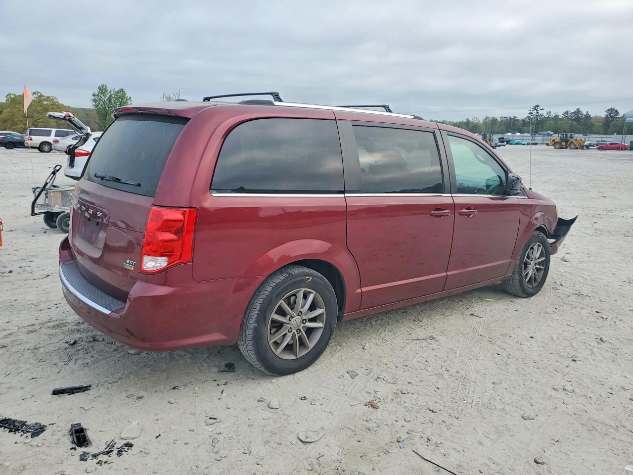 Dodge Caravan Sxt