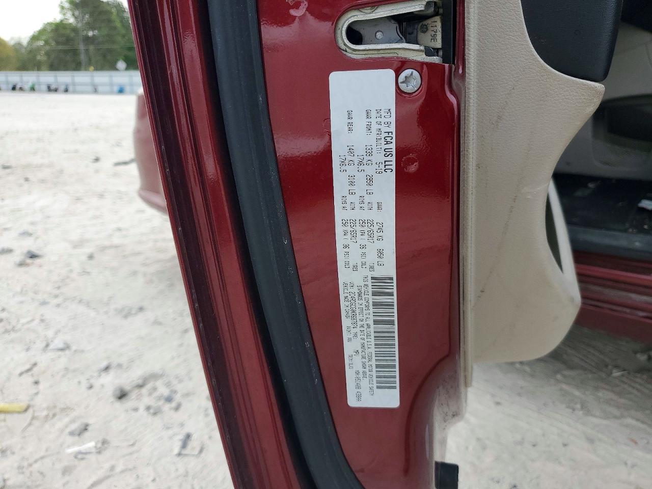 Dodge Caravan Sxt